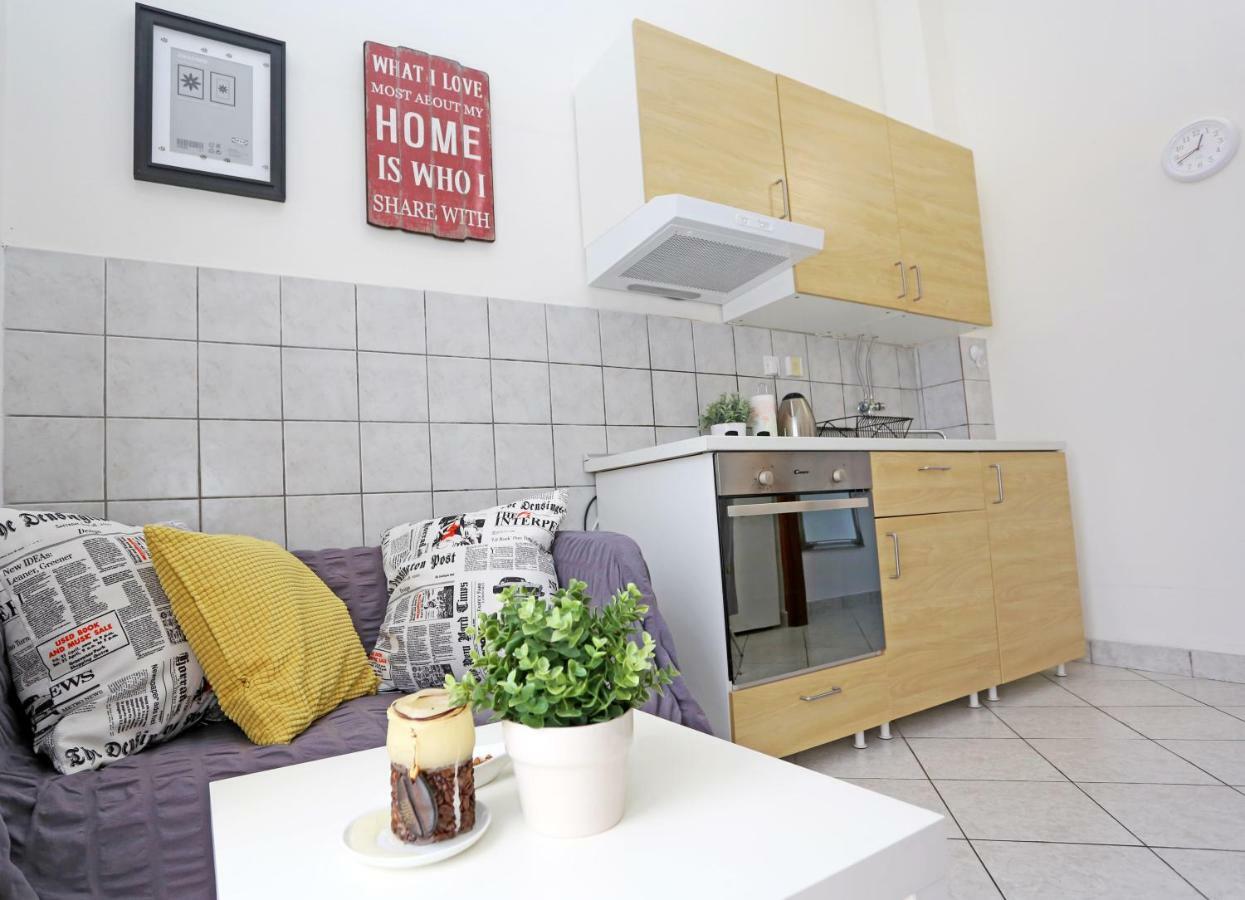 Apartments Tona Žaborić Zewnętrze zdjęcie